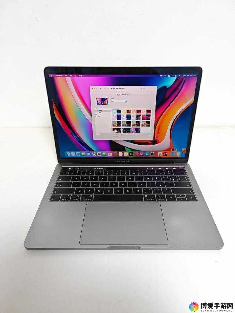 丰满 50macbookpro 高清：一款出色的设备